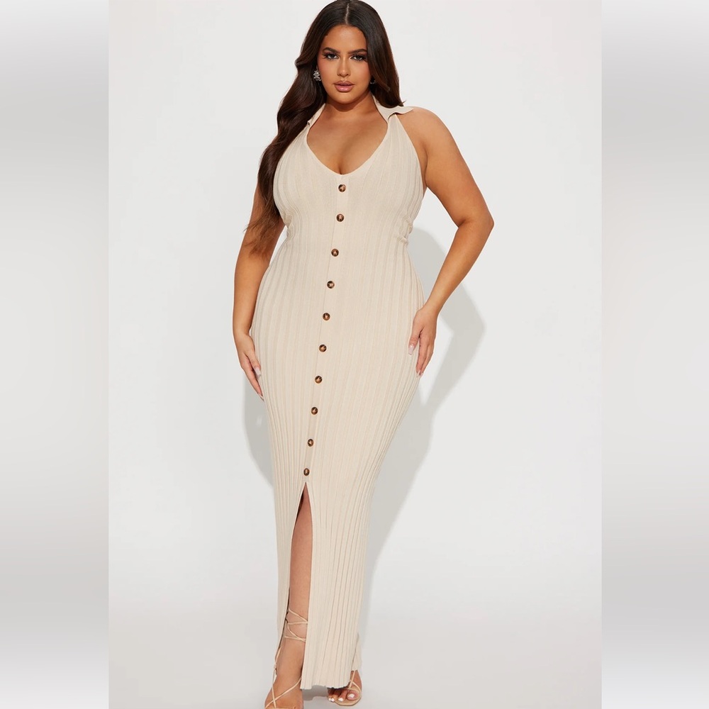 Fashion Nova size 1X Nude Ribbed Maxi Dress with buttons